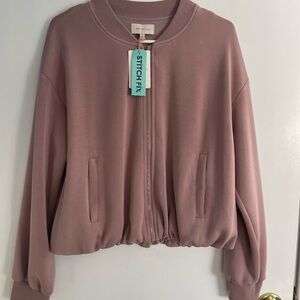 Women's Skies Are Blue Dela Bubble Hem Bomber Jacket in medium